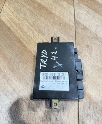 Mercedes-Benz E W211 Tailgate/trunk control unit/module 0355455432 5ZA00846920