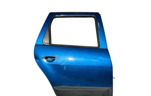 Dacia Duster Rear door 
