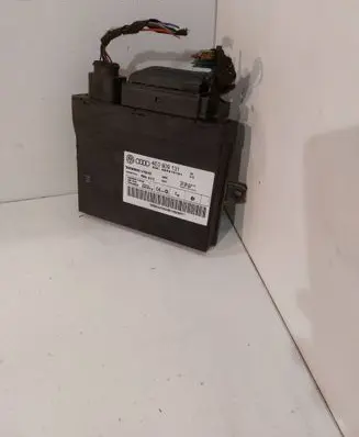 Audi A8 S8 D3 4E Comfort/convenience module 4E0909131 4E0910131