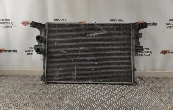 Iveco Daily 5th gen Coolant radiator 8R4760000 8R476000082