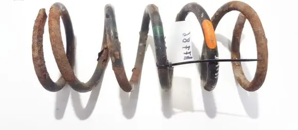 Toyota Avensis Verso Rear coil spring