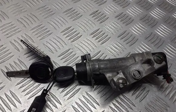 Skoda Fabia Mk2 (5J) Ignition lock 4B0905851C