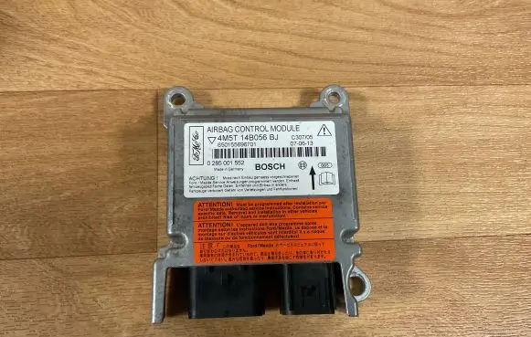 Ford Focus Airbag control unit/module 4M5T14B056BJ 650155696701 0285001552