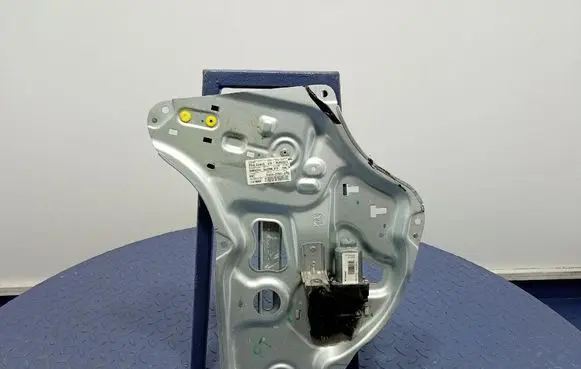 Hyundai ix35 Rear door window regulator with motor 834802Y010
