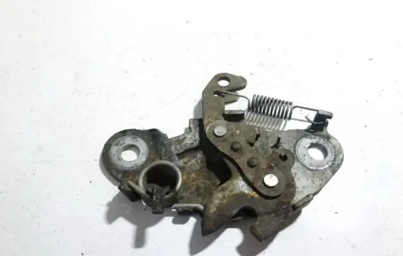 Peugeot 406 Engine bonnet/hood lock/catch