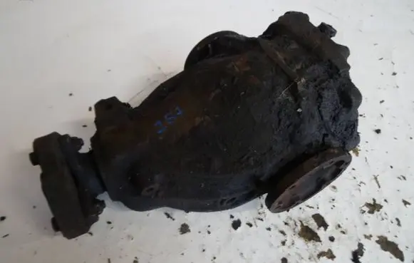 Mercedes-Benz C W203 Front differential 2.87