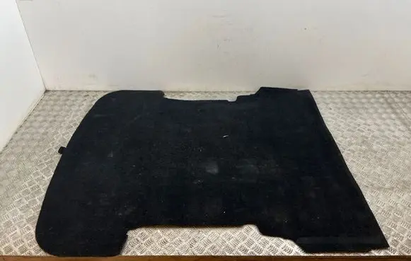 Volkswagen Golf VII Trunk/boot mat liner X6304 180676 03052018