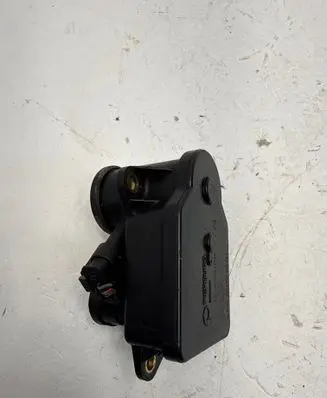 Mercedes-Benz B W245 Intake manifold valve actuator/motor 70110404B7T195 A6401500494