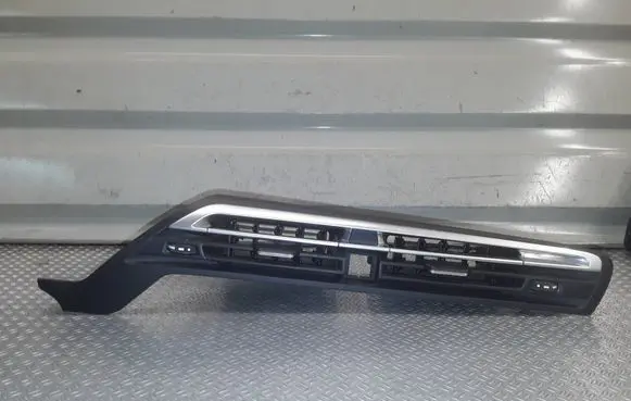 Citroen C4 II Picasso Dash center air vent grill 967797317A