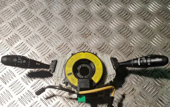 Mitsubishi Colt Indicator stalk 8600A237XA