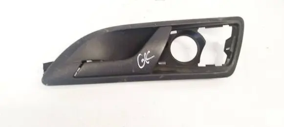 Skoda Octavia Mk2 (1Z) Rear door interior handle 1Z0839247