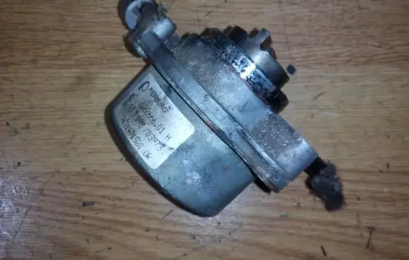 Peugeot 406 Vacuum pump 9631971580OR