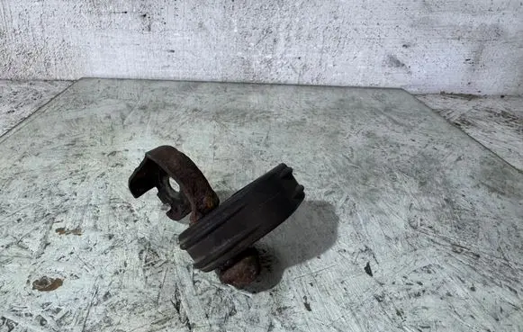 Mercedes-Benz B W245 Muffler mount bracket/holder A1684920144 1684920144