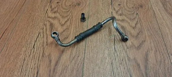 BMW 3 F30 F35 F31 Turbo turbocharger oiling pipe/hose 11427808756