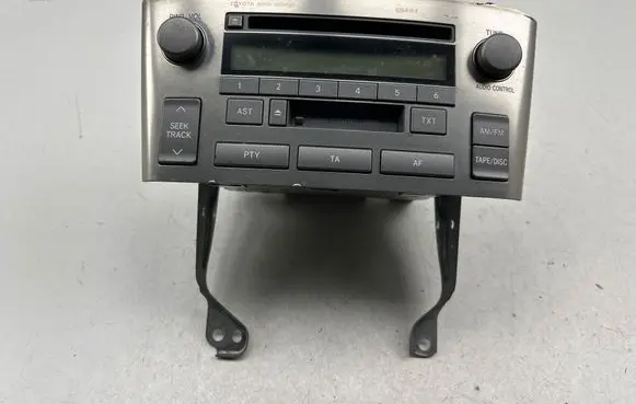 Radio/CD/DVD/GPS head unit