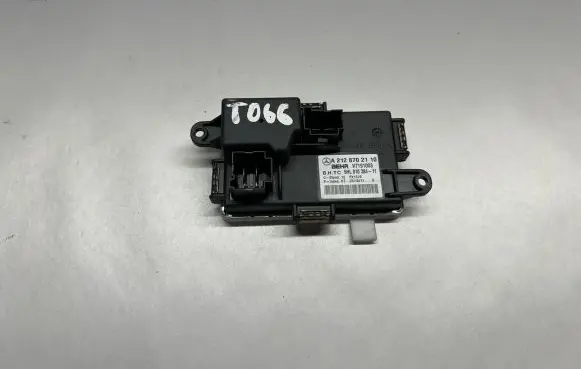 Mercedes-Benz CLS C218 X218 Heater blower motor/fan resistor A2128702110