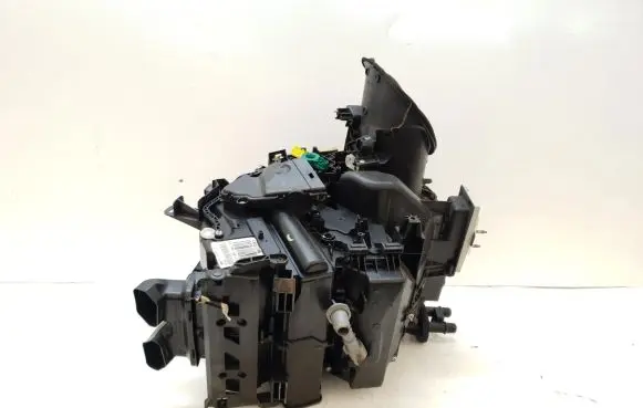 Peugeot 207 Interior heater climate box assembly 96867272XT