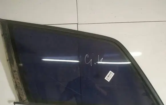 Audi A6 S6 C5 4B Rear side window AS2