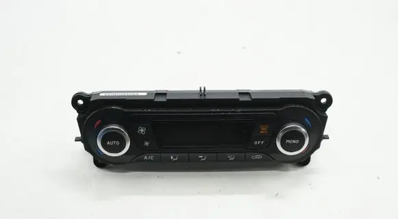 Ford Mondeo MK IV Climate control unit BM2T18C612HBACR BM2T18C612HB