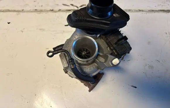BMW X5 F15 Turbo 7823202