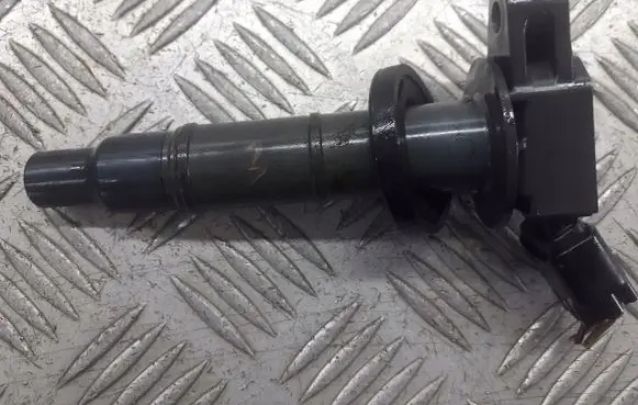 Toyota Camry Spark distributor 90080-19023