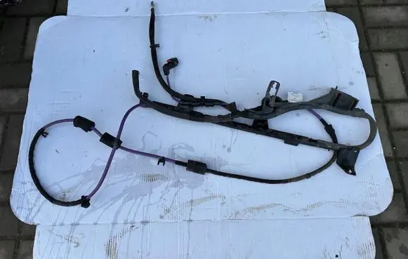 Audi Q3 F3 Positive cable (battery) 5QF971227B