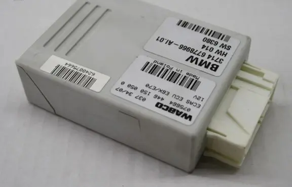 BMW X5 F15 Air suspension control unit module (rear) 6778966
