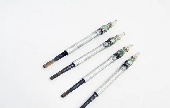 Ford Kuga II Glow plug 9683195280