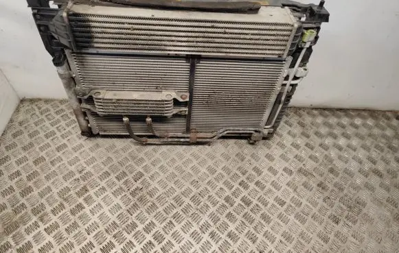 Chevrolet Captiva Radiator set 20913985 622113