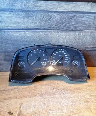 Opel Zafira A Speedometer (instrument cluster)