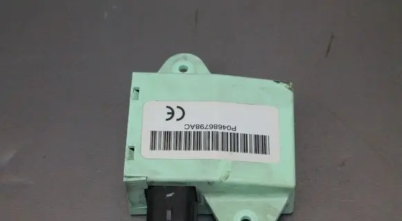 Chrysler Voyager Other control units/modules P04686798AC