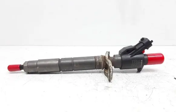 Volvo V60 Fuel injector 31303238 0445116046