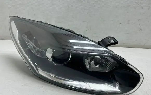 Renault Megane III Headlight/headlamp 36743675 260106128R