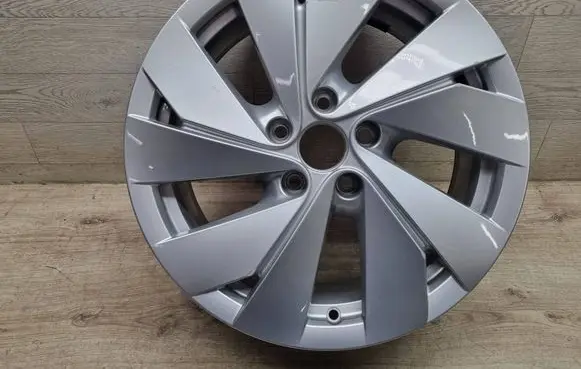 Volkswagen Tiguan R17 alloy rim 571601025