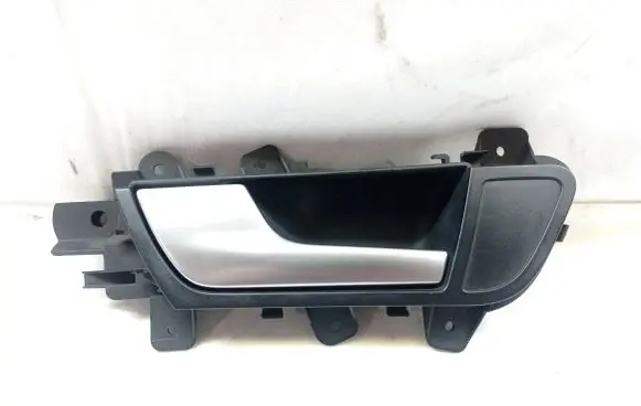 Audi A4 S4 B8 8K Front door interior handle 8K0837019