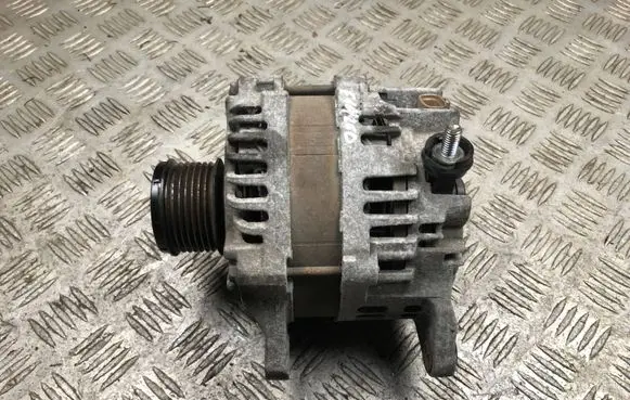 Subaru Forester SH Generator/alternator 23700AA640