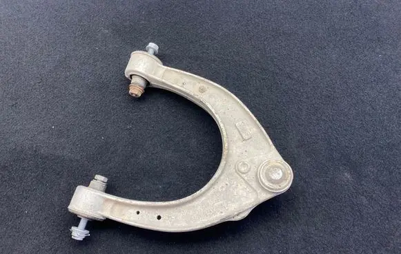 BMW 5 F10 F11 Front upper control arm/wishbone 677596709