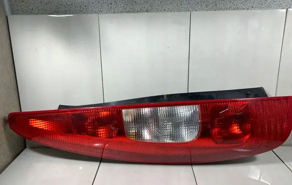 Mitsubishi Colt Rear/tail lights 8330A235