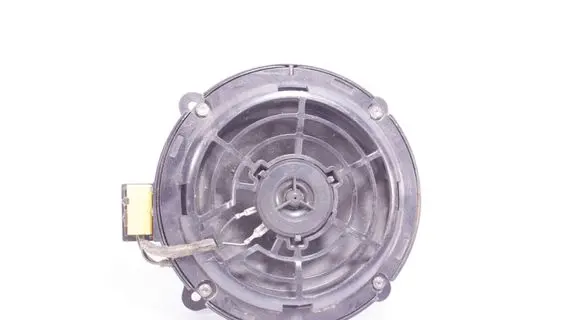 Alfa Romeo 147 Front door speaker 46745350
