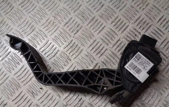 Citroen C4 Cactus Accelerator throttle pedal 9671433780