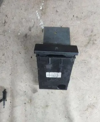 Volkswagen Sharan Cup holder 7M3858601A