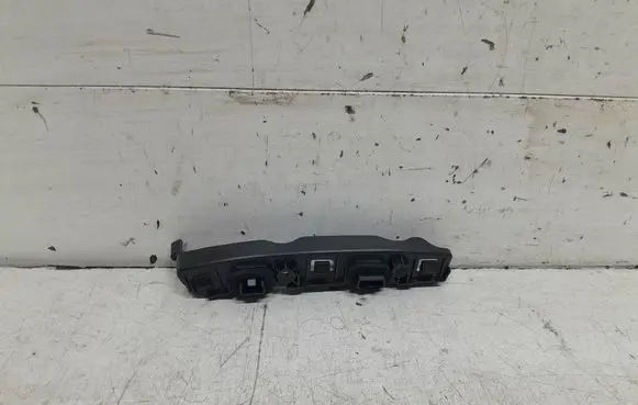 Fiat 500E Rear bumper mounting bracket 52140784