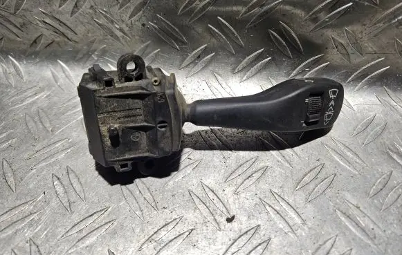 BMW 5 E39 Indicator stalk 8363664I