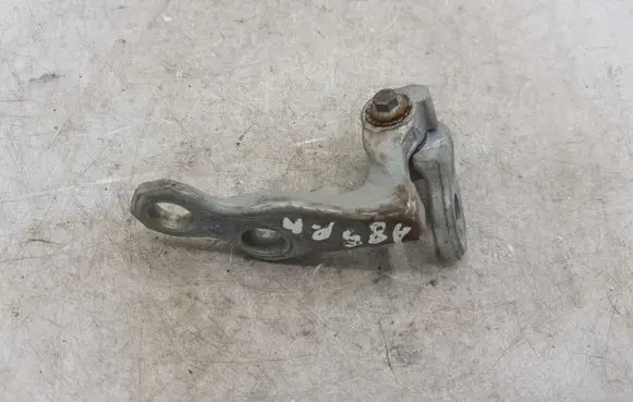 Ford Focus Front door upper hinge NOCODE