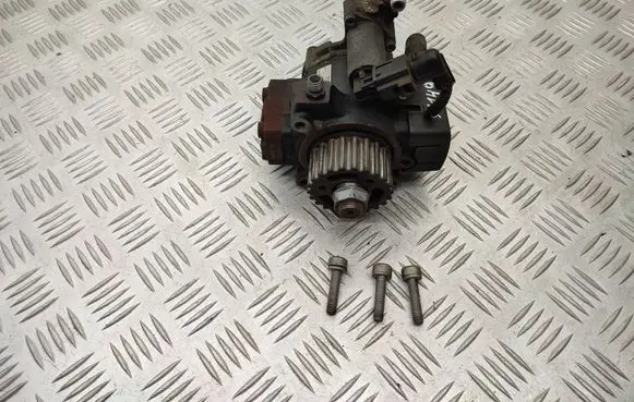 Volkswagen Caddy Fuel injection high pressure pump 03L130755AL