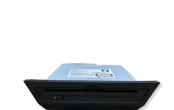 Mazda CX-3 Radio/CD/DVD/GPS head unit DA6C669G0D
