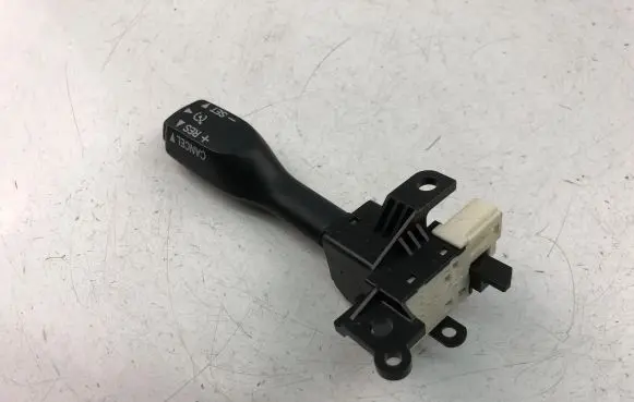 Toyota Auris 150 Indicator stalk 18A174