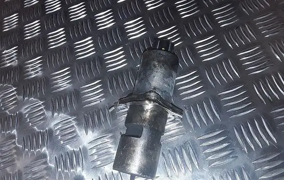 Renault Megane II EGR valve cooler 72281836