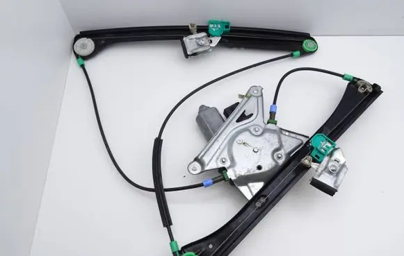 Audi A4 S4 B5 8D Front door window regulator with motor 8D0959801D 8D0837397C