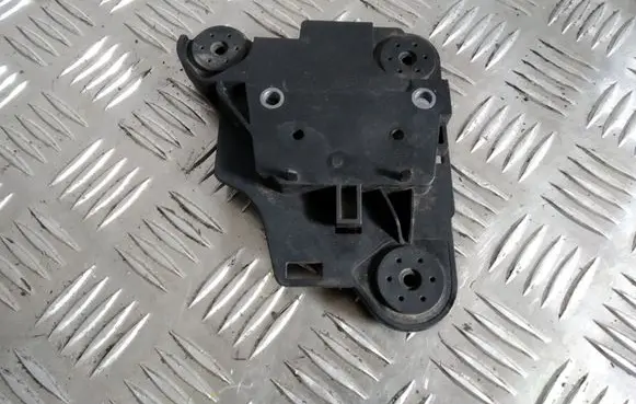 Volkswagen Golf VII ABS pump bracket 5Q0614235